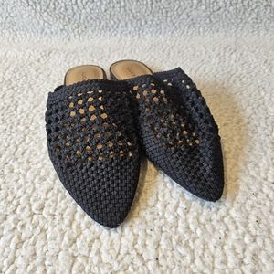 Lucky Brand woven black pointed toe slip-on flats